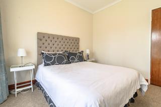 3 Bedroom Property for Sale in Brackendowns Gauteng