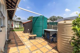 3 Bedroom Property for Sale in Brackendowns Gauteng