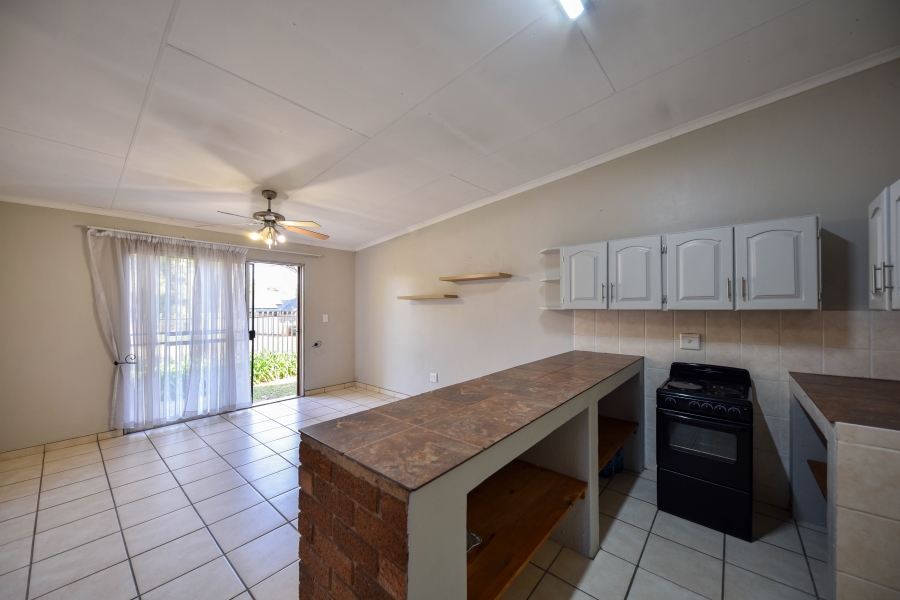 4 Bedroom Property for Sale in Waverley Gauteng