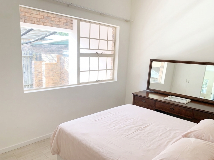 To Let 1 Bedroom Property for Rent in Garsfontein Gauteng