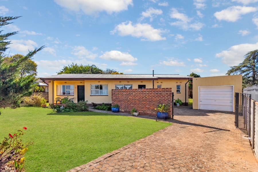 3 Bedroom Property for Sale in Kenmare Gauteng