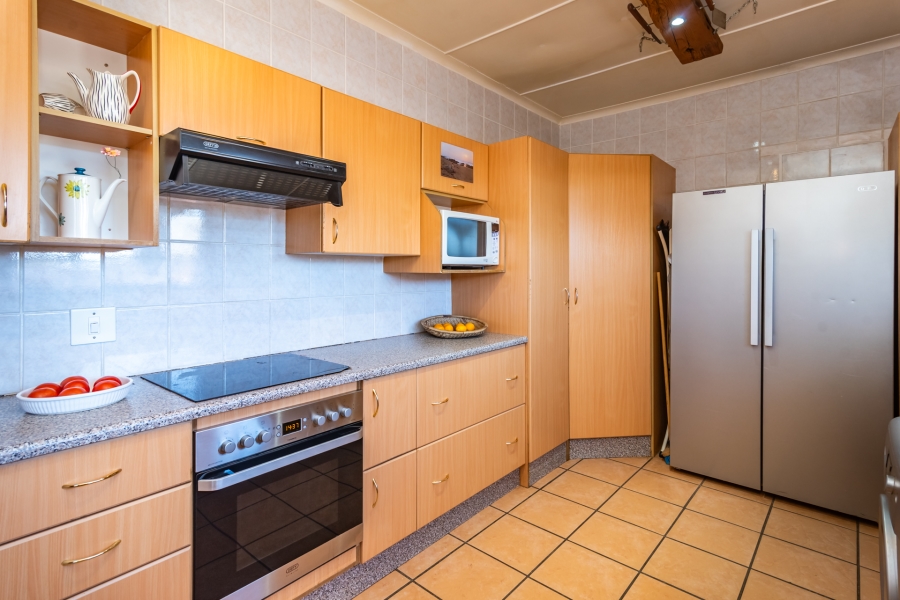 3 Bedroom Property for Sale in Kenmare Gauteng