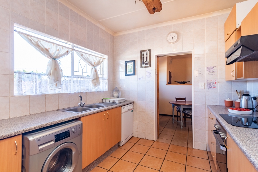 3 Bedroom Property for Sale in Kenmare Gauteng