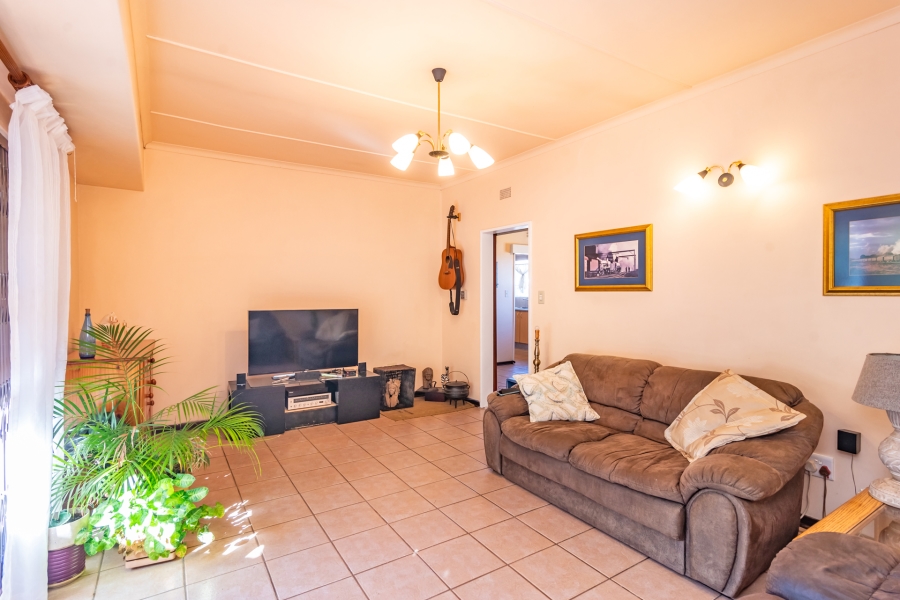 3 Bedroom Property for Sale in Kenmare Gauteng