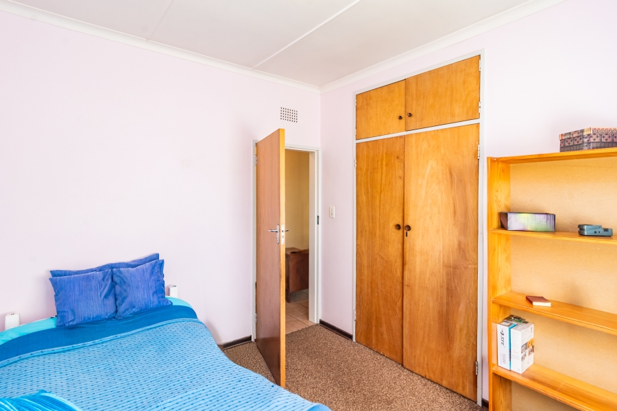 3 Bedroom Property for Sale in Kenmare Gauteng