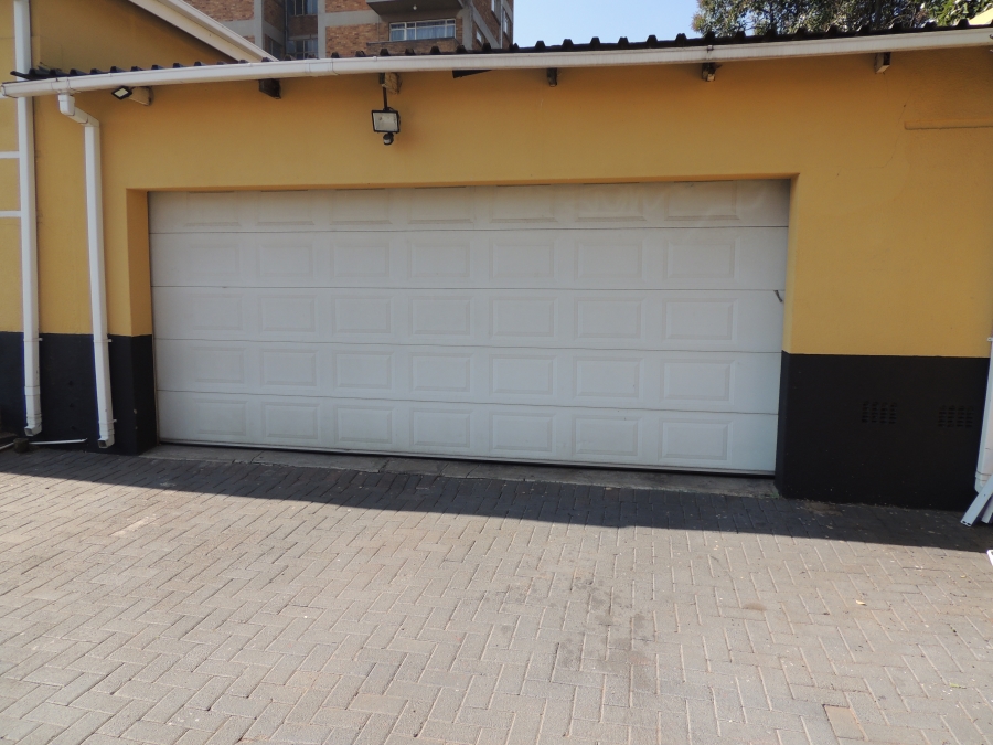 3 Bedroom Property for Sale in Rosettenville Gauteng
