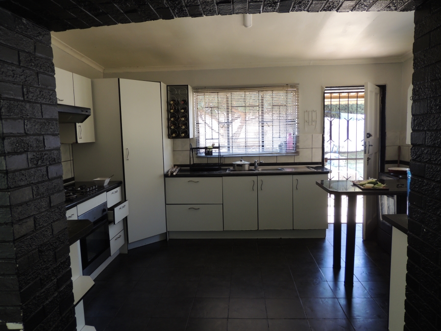 3 Bedroom Property for Sale in Rosettenville Gauteng
