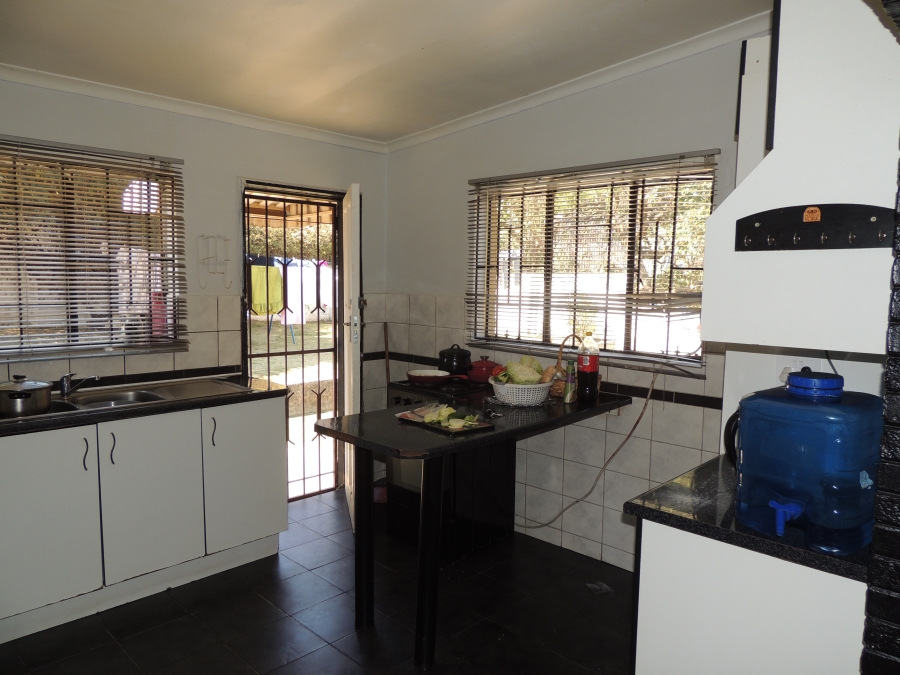 3 Bedroom Property for Sale in Rosettenville Gauteng