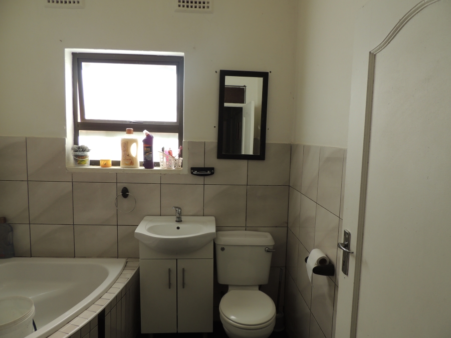3 Bedroom Property for Sale in Rosettenville Gauteng