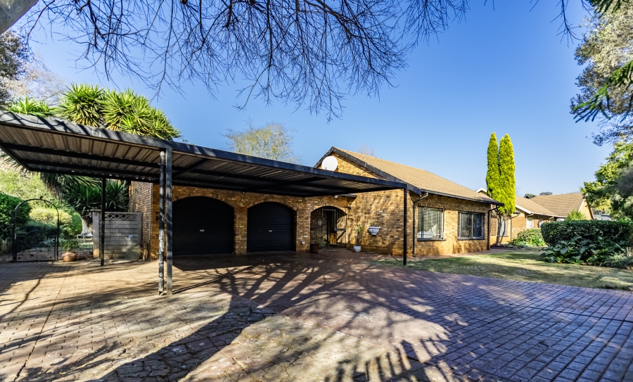 4 Bedroom Property for Sale in Lyttelton Manor Gauteng