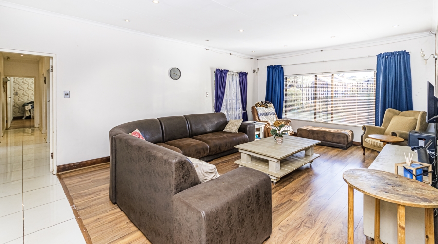 4 Bedroom Property for Sale in Lyttelton Manor Gauteng