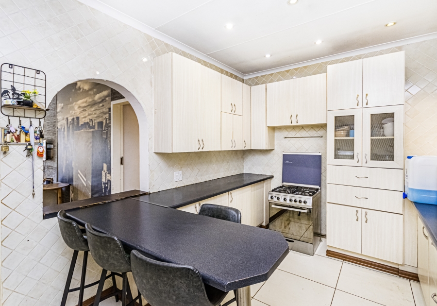 4 Bedroom Property for Sale in Lyttelton Manor Gauteng