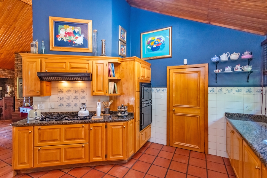 4 Bedroom Property for Sale in Eldoraigne Gauteng