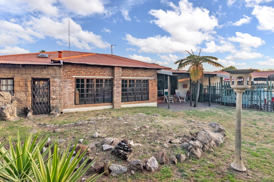 3 Bedroom Property for Sale in Witpoortjie Gauteng