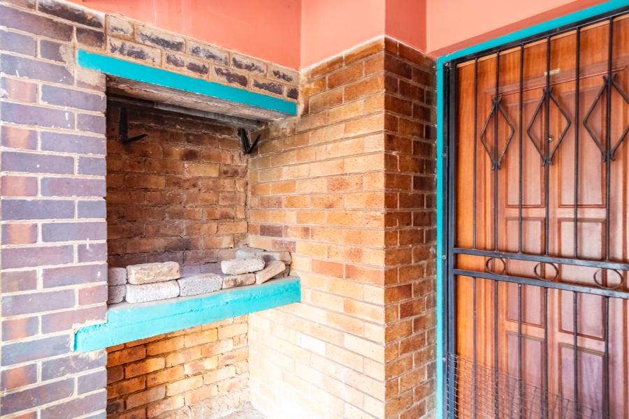 3 Bedroom Property for Sale in Witpoortjie Gauteng