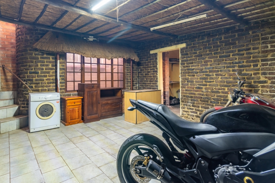 3 Bedroom Property for Sale in Witpoortjie Gauteng