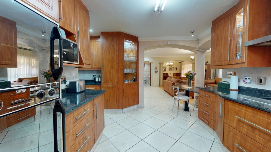 4 Bedroom Property for Sale in Bartlett Gauteng