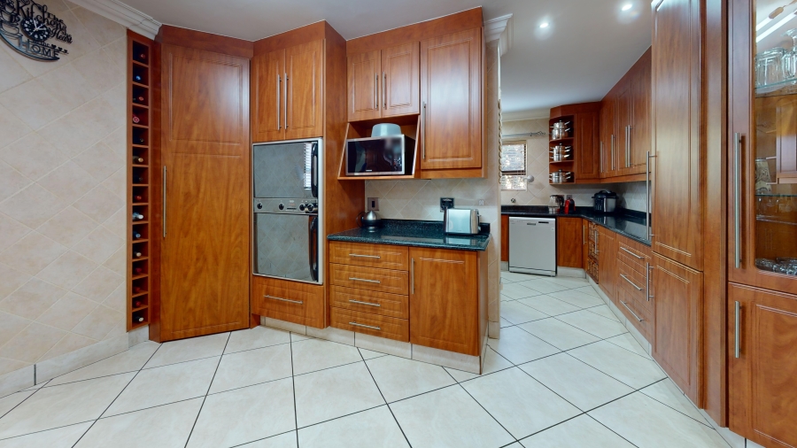 4 Bedroom Property for Sale in Bartlett Gauteng