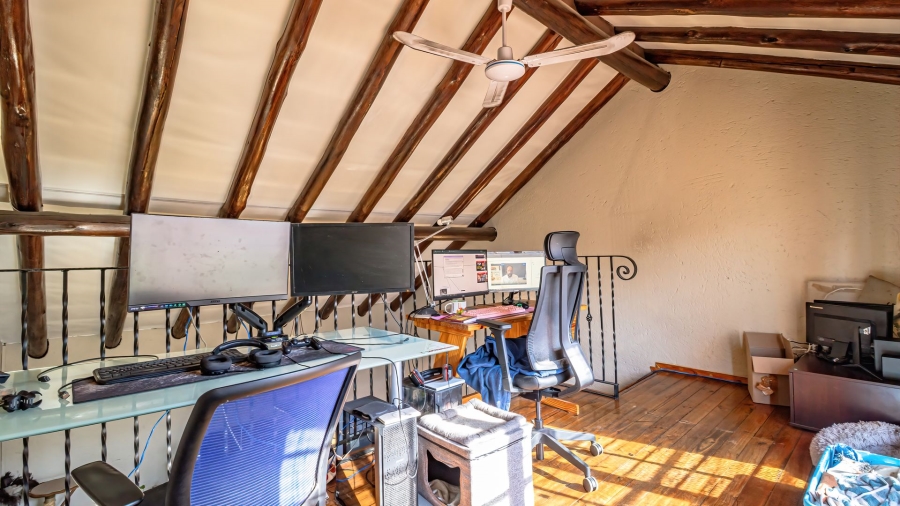2 Bedroom Property for Sale in Paulshof Gauteng