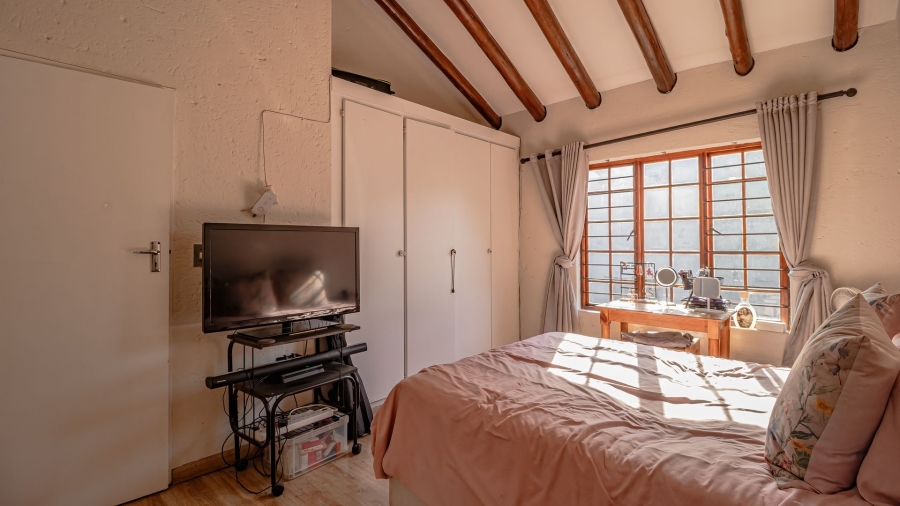 2 Bedroom Property for Sale in Paulshof Gauteng