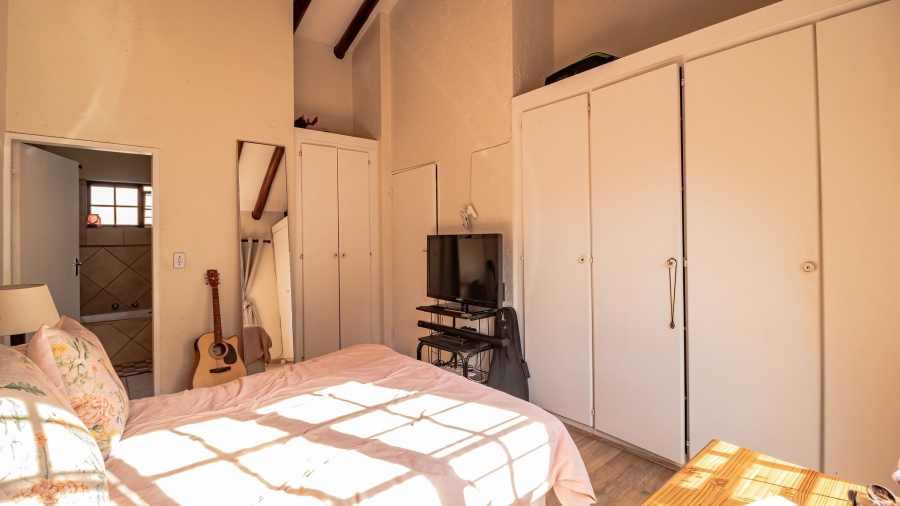 2 Bedroom Property for Sale in Paulshof Gauteng