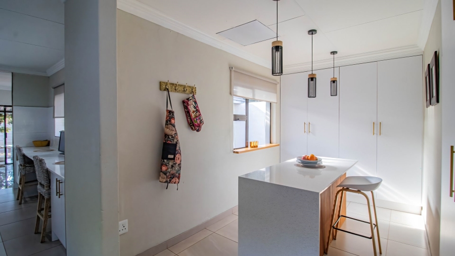 4 Bedroom Property for Sale in Kibler Park Gauteng