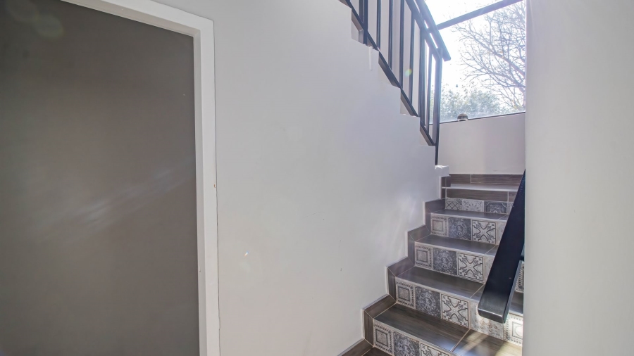 4 Bedroom Property for Sale in Kibler Park Gauteng