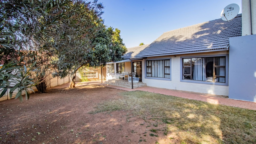 4 Bedroom Property for Sale in Kibler Park Gauteng