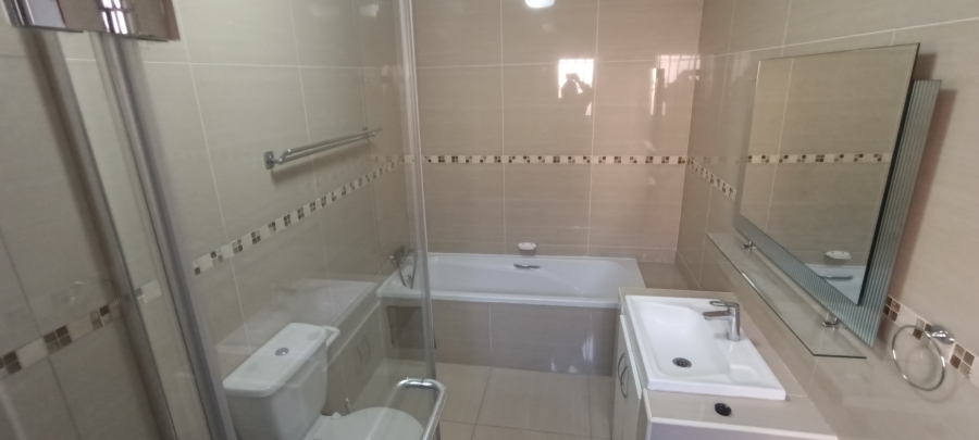 To Let 2 Bedroom Property for Rent in Meyersdal Gauteng
