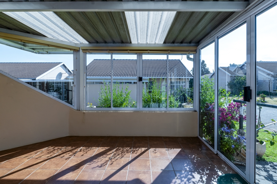 2 Bedroom Property for Sale in Die Wilgers Gauteng