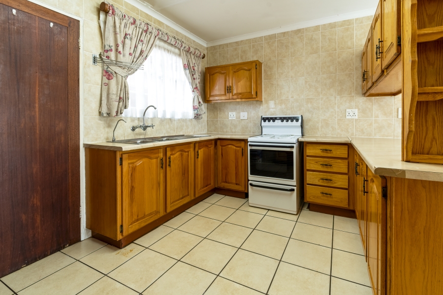 2 Bedroom Property for Sale in Die Wilgers Gauteng