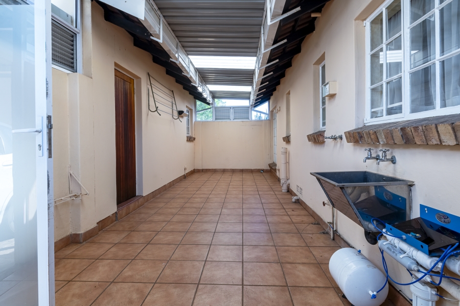 2 Bedroom Property for Sale in Die Wilgers Gauteng