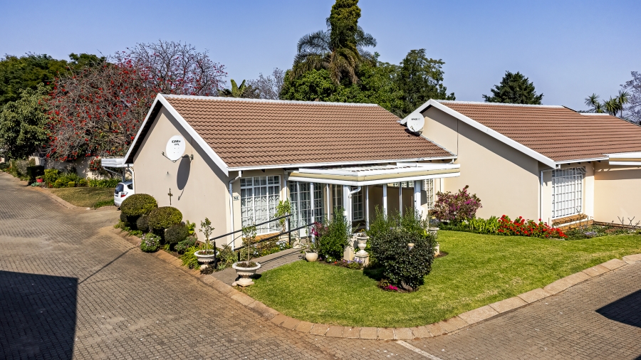 2 Bedroom Property for Sale in Die Wilgers Gauteng