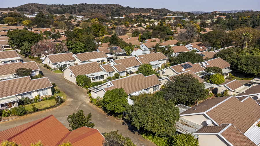 2 Bedroom Property for Sale in Die Wilgers Gauteng