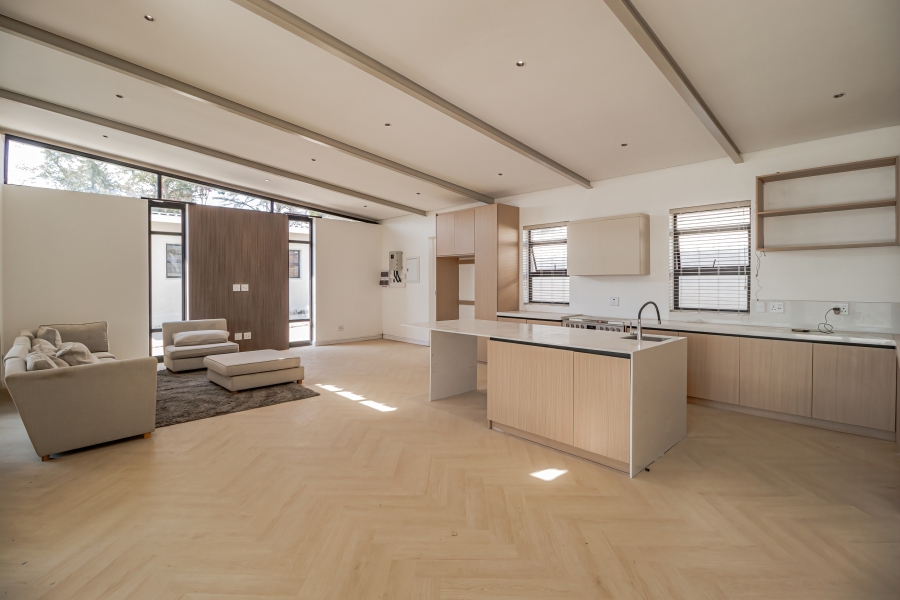 To Let 2 Bedroom Property for Rent in Bryanston Gauteng