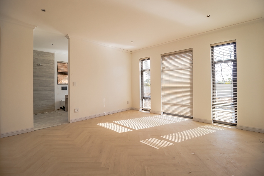 To Let 2 Bedroom Property for Rent in Bryanston Gauteng
