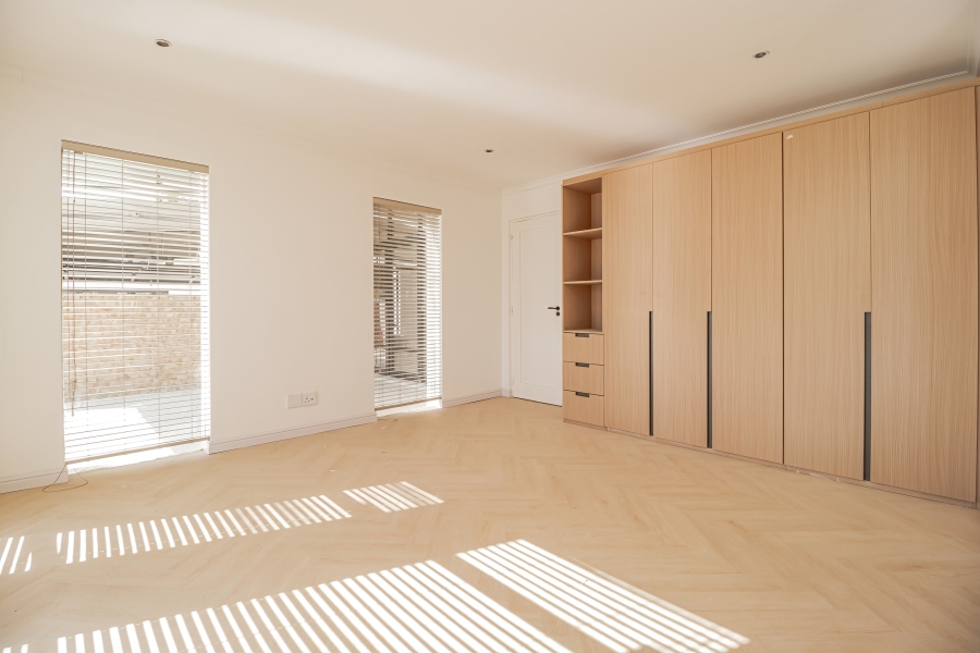 To Let 2 Bedroom Property for Rent in Bryanston Gauteng