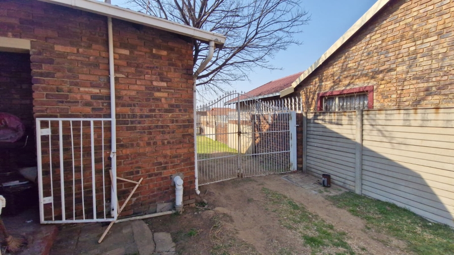 3 Bedroom Property for Sale in Dalpark Gauteng