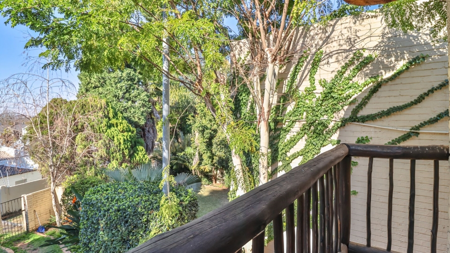 2 Bedroom Property for Sale in Paulshof Gauteng