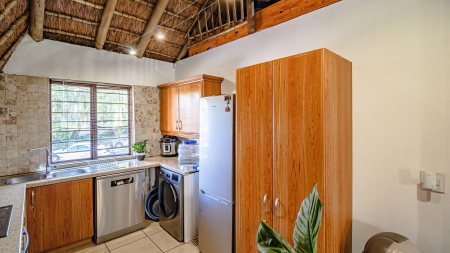 2 Bedroom Property for Sale in Paulshof Gauteng