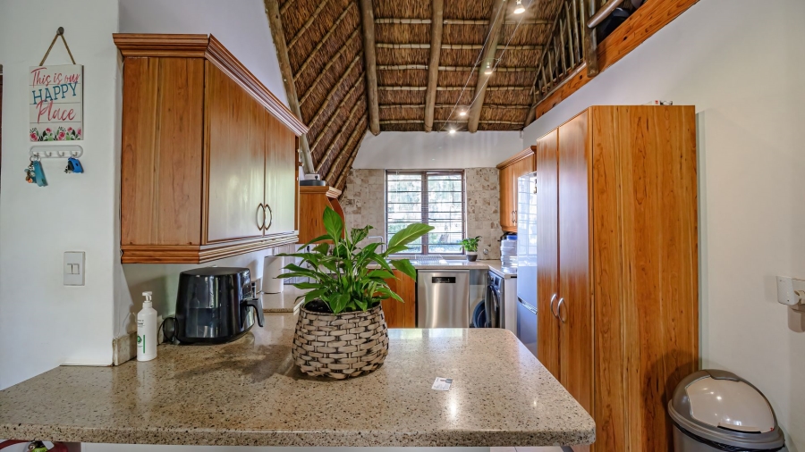2 Bedroom Property for Sale in Paulshof Gauteng