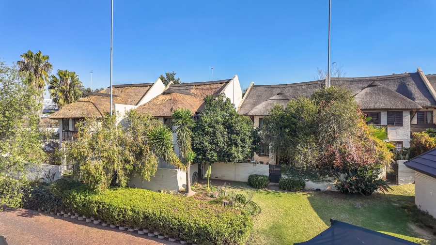 2 Bedroom Property for Sale in Paulshof Gauteng