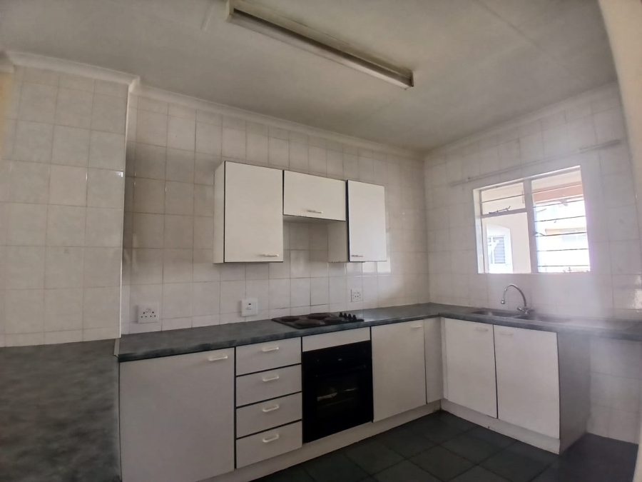 2 Bedroom Property for Sale in Denlee Gauteng