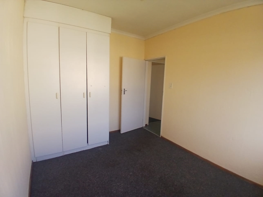2 Bedroom Property for Sale in Denlee Gauteng