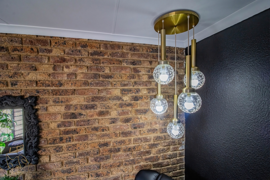 3 Bedroom Property for Sale in Bassonia Gauteng