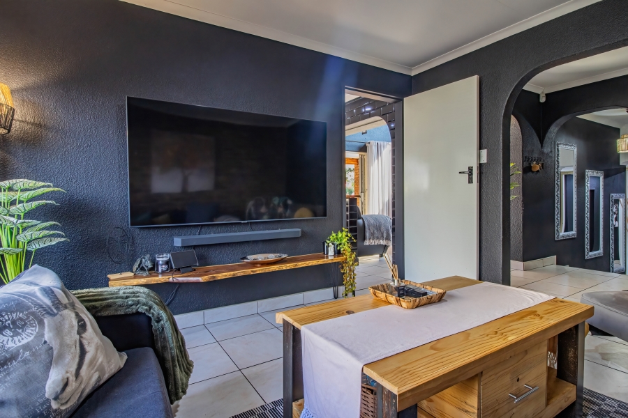 3 Bedroom Property for Sale in Bassonia Gauteng
