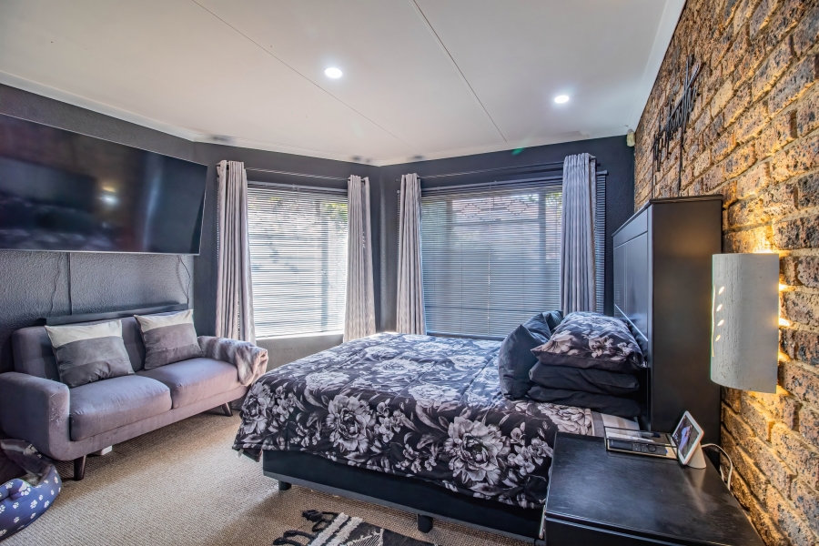 3 Bedroom Property for Sale in Bassonia Gauteng
