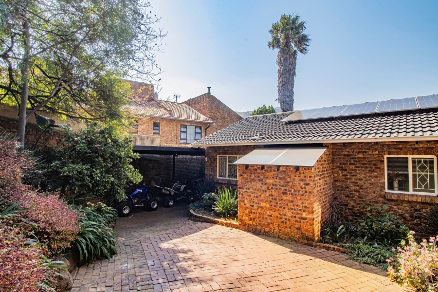 3 Bedroom Property for Sale in Bassonia Gauteng