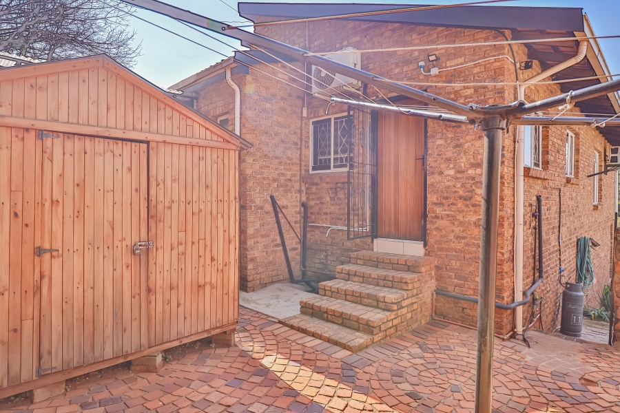 3 Bedroom Property for Sale in Bassonia Gauteng