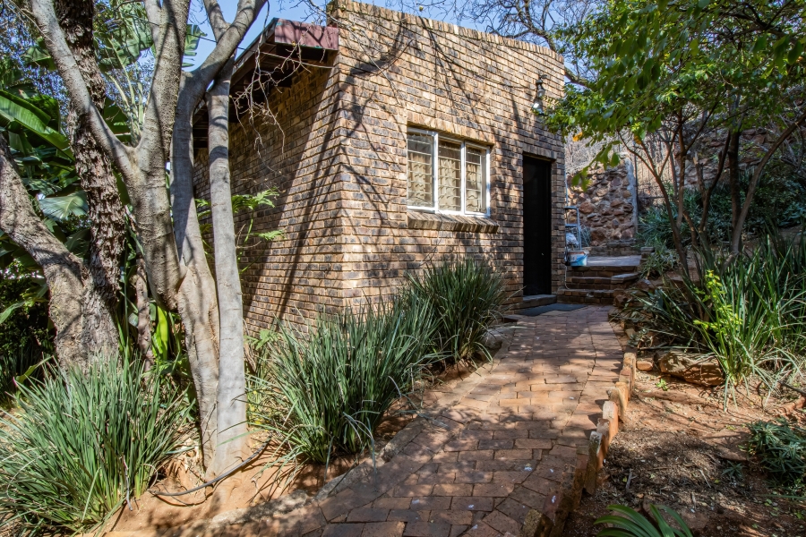 3 Bedroom Property for Sale in Bassonia Gauteng